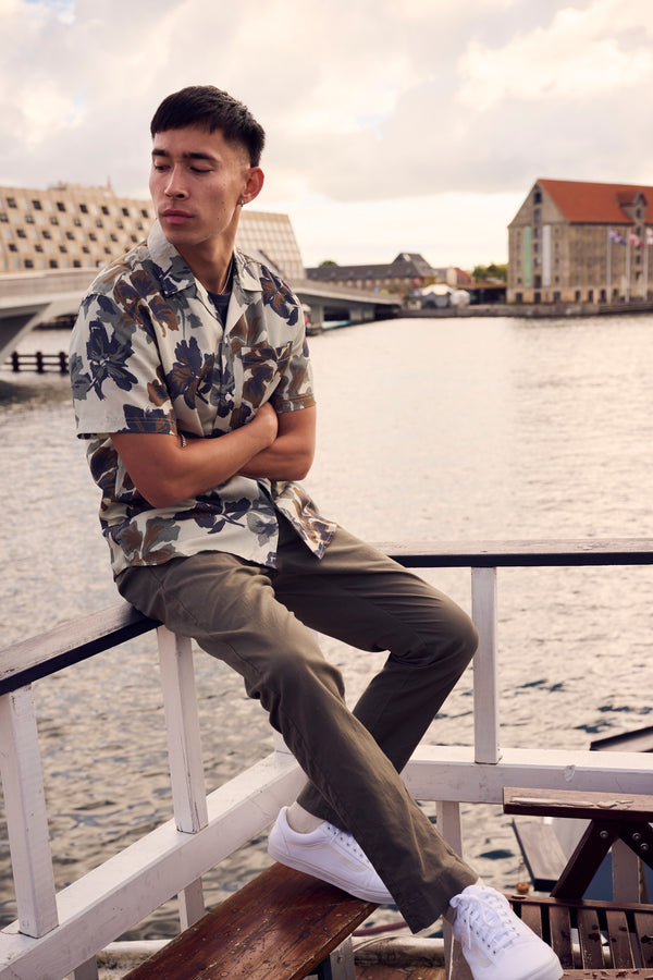 Clean Cut Copenhagen Barcelona cotton/linen pants Bukser Støvet Grøn