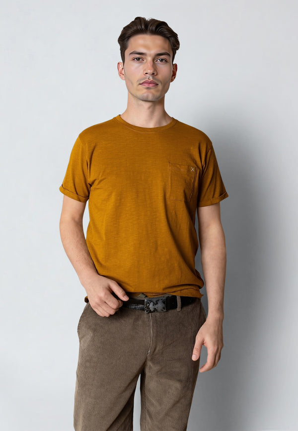 Clean Cut Copenhagen KOLDING ORGANIC T-SHIRT T-shirts S/S Guld Brun