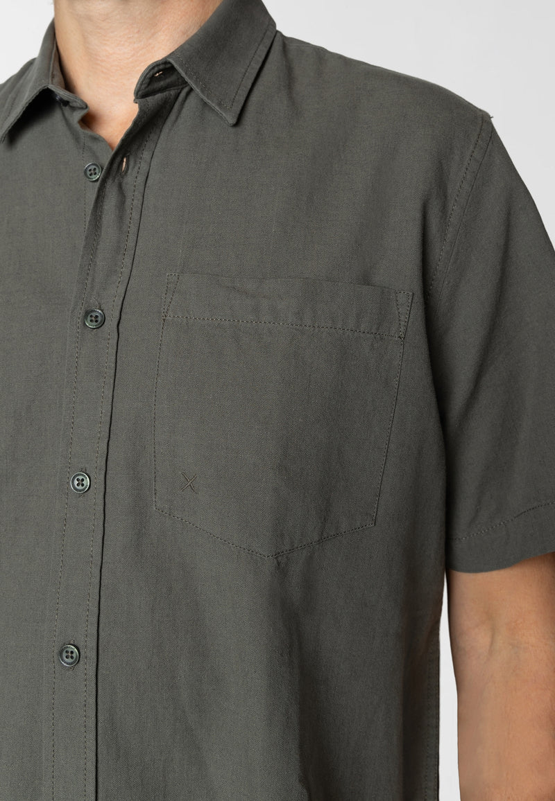 Clean Cut Copenhagen Luca cotton/linen S/S shirt Skjorte S/S Army