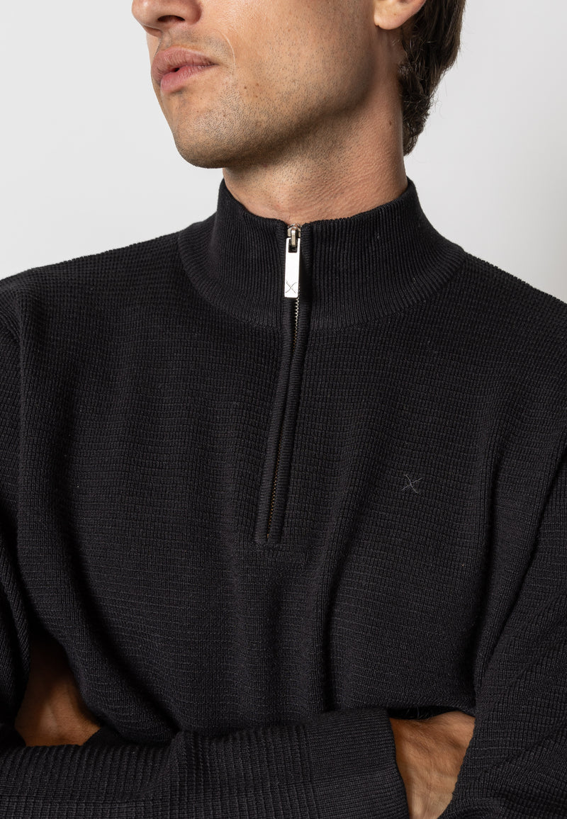 Clean Cut Copenhagen OSCAR 1/2 ZIP KNITTED JUMPER Strik Sort